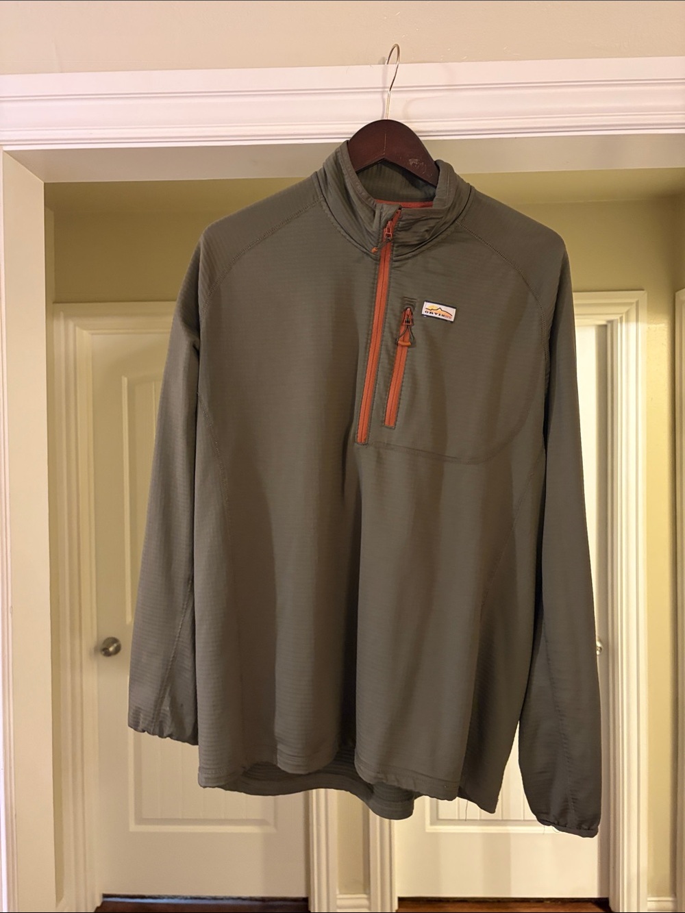 Orvis Men's Olive Green Quarter-Zip Pullover